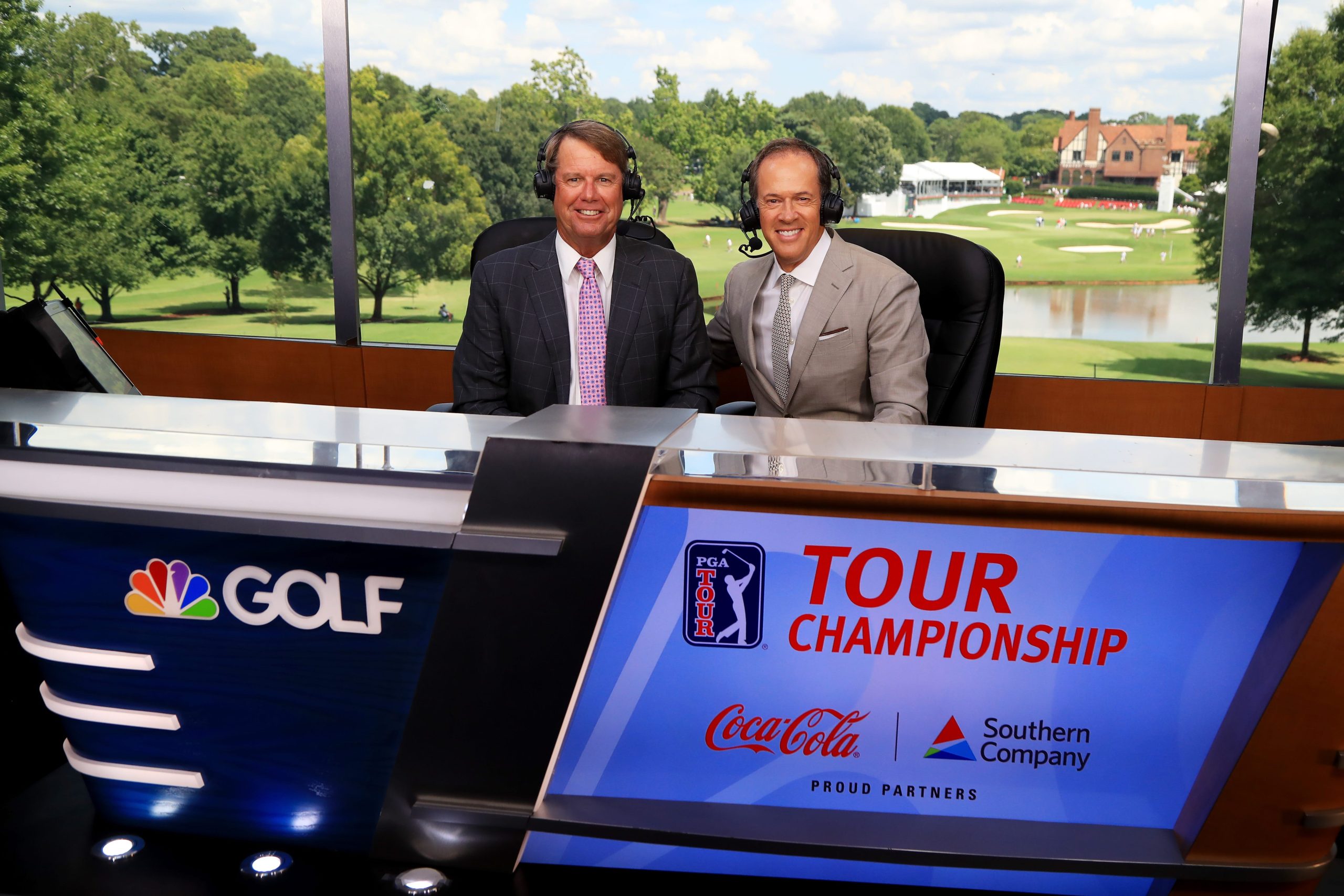 nbc sports amplía su alianza con pga para transmitir eventos clave, ofreciendo una cobertura deportiva exclusiva y en vivo para los aficionados al golf.